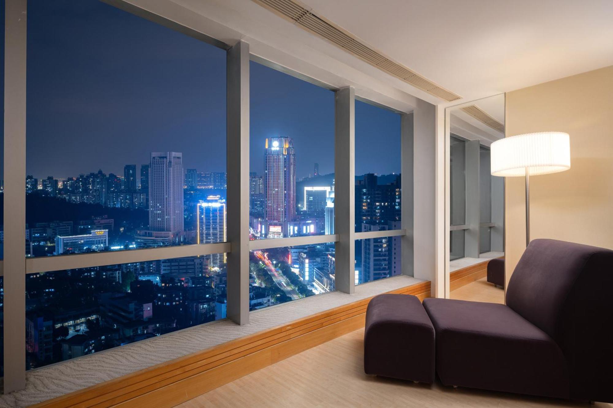 Crowne Plaza Zhuhai City Center By Ihg - Offers Free One-Way Shuttle To Chimelong Ocean Kingdom Kültér fotó